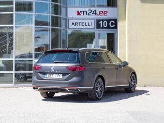 Volkswagen Passat R-Line Variant 4Motion 2.0 BIT TDI 176кВ
