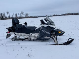 Ski-Doo GRAND TOURING SPORT 600 ACE REV-XP 42kW
