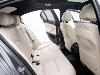 BMW 528 i xDrive M-Sportpakett 2.0 180кВ