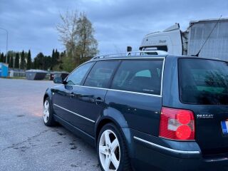 Volkswagen Passat W8 4.0 W8 202kW