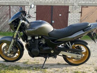 Kawasaki ZR - 7 64кВ