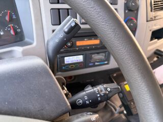 Volvo FE 330 Side open