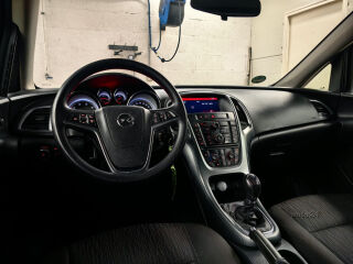Opel Astra 1.6 81kW