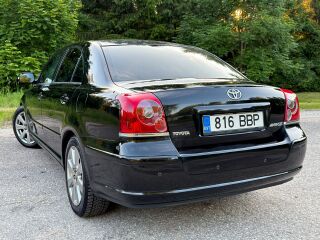 Toyota Avensis Linea Sol Technical 2.0 VVT-i 108kW