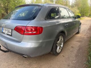 Audi A4 Quattro S-Line+ 3.0 V6 176kW