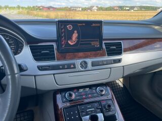 Audi A8 4.2 V8 273kW