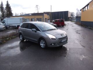 Peugeot 5008 ATM 1.6 115kW
