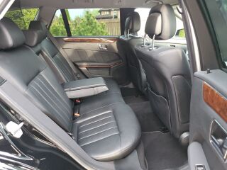 Mercedes-Benz E 220 T Elegance BlueEfficiency 2.1 R4 CDi 125kW