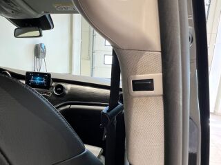 Mercedes-Benz V 250 d Avantgarde A2 2.0 R4 140kW