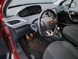Peugeot 208 Allure 1.6 BlueHDI 88kW