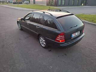 Mercedes-Benz C 240 2.6 125kW
