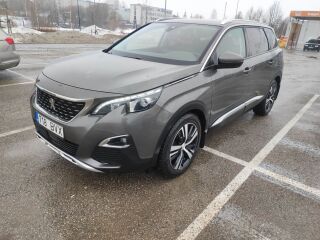 Peugeot 5008 1.2 96kW