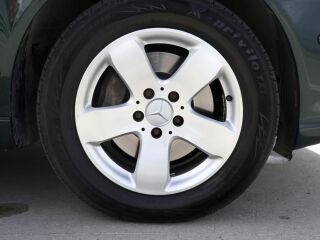 Mercedes-Benz E 320 Elegance 3.2 R6 150kW