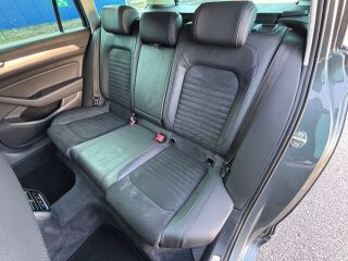 Volkswagen Passat Highline 1.6 TDi 88kW