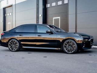 BMW 740 d xDrive M-Sportpakett 3.0 R6 210kW