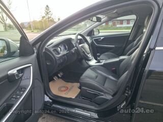 Volvo V60 R-DESIGN 2.0 R5 D3 120kW