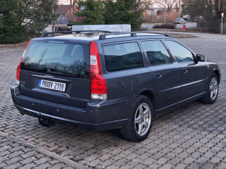 Volvo V70 D5 120kW