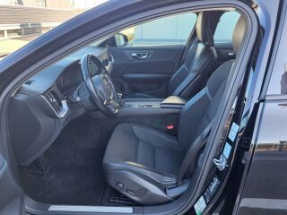 Volvo V60 Momentum 2.0 D3 110kW