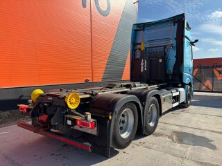 Mercedes-Benz Actros 2653 6x2 390kW
