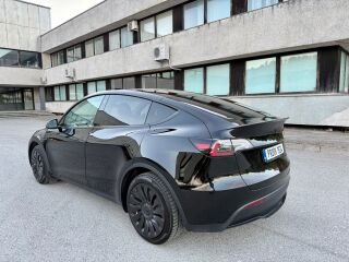 Tesla Model Y Long Range AWD 378kW