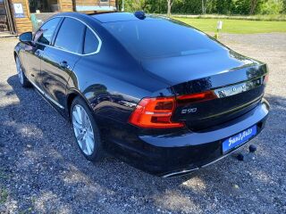 Volvo S90 INSCRIPTION 2.0 D 140кВ