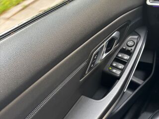 BMW 320 xDrive M-Sportpakett 2.0 140kW