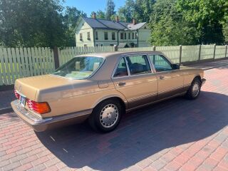Mercedes-Benz S 560 SEL