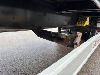 Kässbohrer XS + LIFTING AXLE