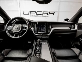 Volvo XC60 B4 AWD R-Design Mild Hybrid 2.0 145кВ
