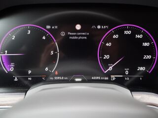 Volkswagen Touareg Elegance 4-Motion 3.0 170кВ