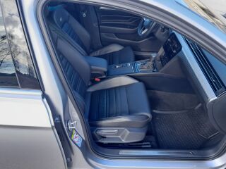 Volkswagen Passat 2.0 147kW
