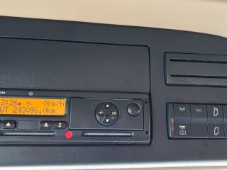 Mercedes-Benz Actros 1833 4x2 EURO 6 + SIDE OPENING 240kW