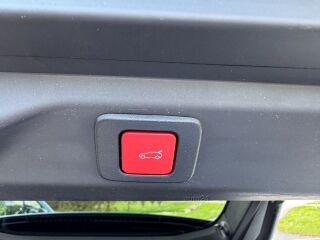 Peugeot 3008 GT Hybrid 136 e-DCS6 1.2 100kW