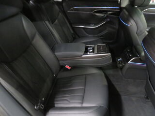 Audi A8 60 TFSI e quattro 3.0 340kW