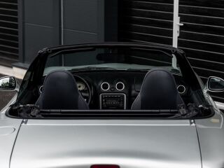 Mazda MX-5 1.6 81kW