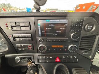 Mercedes-Benz Arocs 3251 8x4*4 375kW