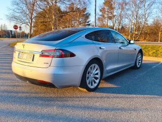 Tesla Model S 75D 158kW