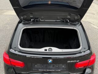 BMW 320 D Touring Shadowline EU6 2.0 R4 TDI 140kW