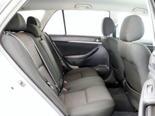 Toyota Avensis Linea Sol Facelift 2.2 D-CAT 130kW