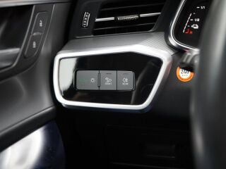Audi A6 50 TFSI e quattro 2.0 220кВ