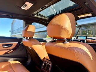 BMW 330 Sport Line xDrive 2.0 R4 185kW