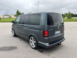Volkswagen Multivan 2.5 128kW