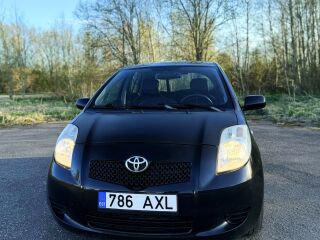 Toyota Yaris 1.3 64kW