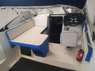Bayliner Ciera Sunbridge 2150 OMC Cobra 3.0 112kW