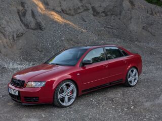Audi S4 4.2 V8 253кВ