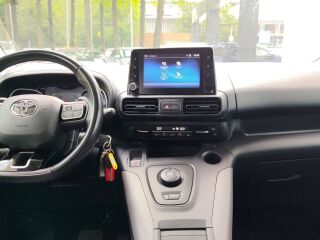 Toyota ProAce City Family 96kW