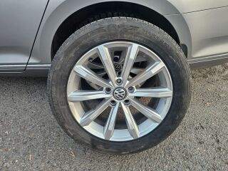 Volkswagen Passat Highline 1.4 TSI 110кВ