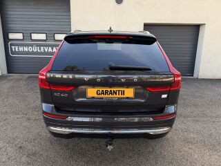 Volvo XC60 AWD Luxury Inscription FaceLift MY23 2.0 T8 Twin-Engine PLUG-IN-HYBRID LONG RANGE 335kW