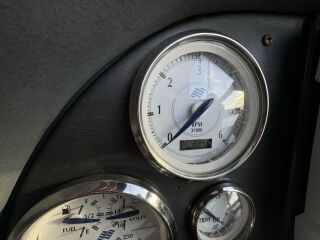 Four Winns VISTA 318 2 Volvo V8 450kW