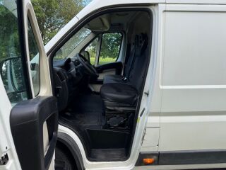 Peugeot Boxer L4H2 2.2 96kW